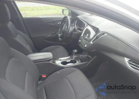 2018 Chevrolet Malibu Lt z USA, uszkodzony, nr VIN 1G1ZD5ST3JF132192